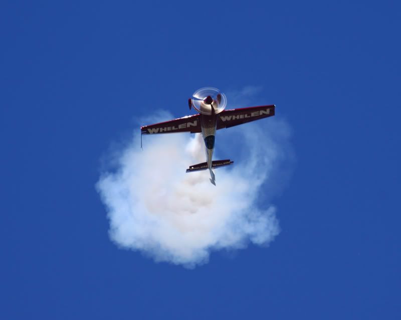 IMAGE: http://i171.photobucket.com/albums/u281/jpyat73/mikeg800.jpg