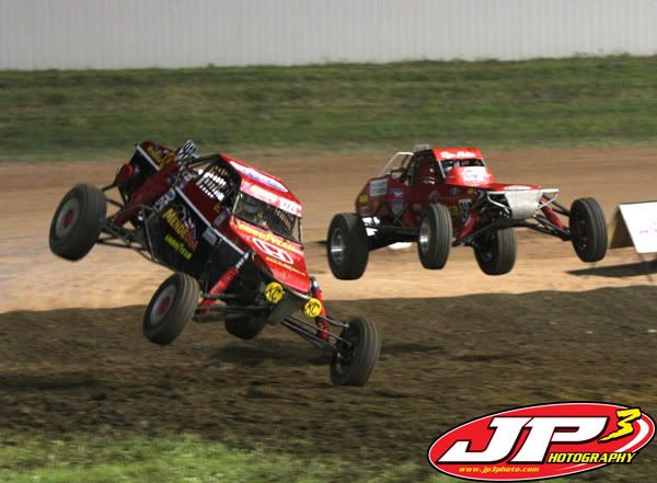 IMAGE: http://i171.photobucket.com/albums/u281/jpyat73/oshkosh/IMG_8879.jpg