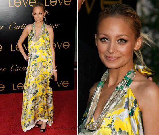 nicole richie red carpet dresses. Nicole Richie is wearing a