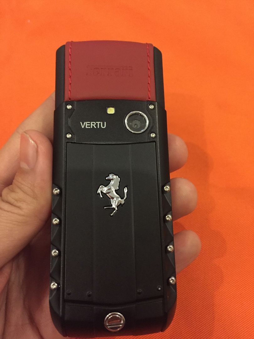 Vertu Ascent X Ferrari replica 1:1 ! - 4