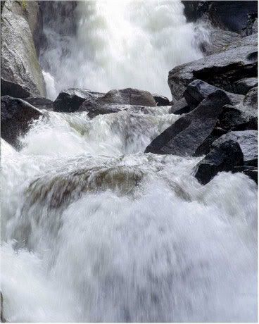 waterfall02.jpg