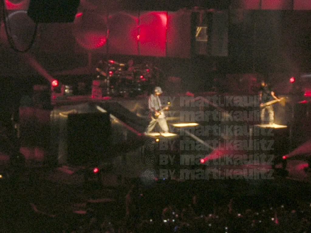 http://i171.photobucket.com/albums/u299/prahaconcert/DSCN4630.jpg?t=1175691782