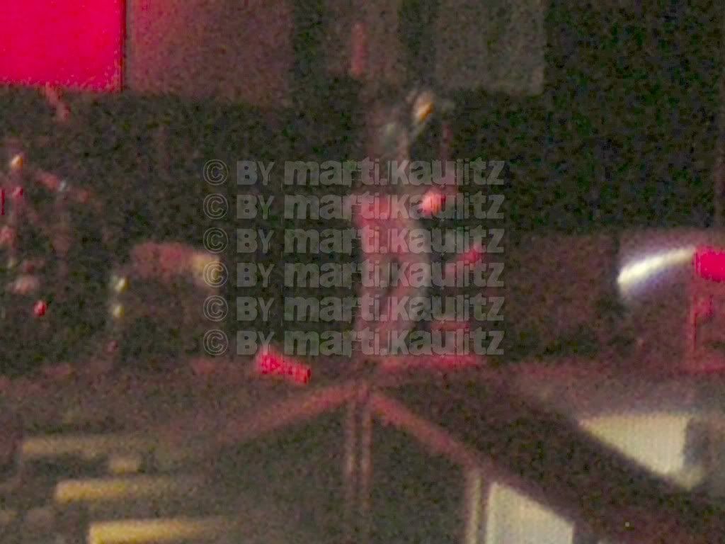 http://i171.photobucket.com/albums/u299/prahaconcert/DSCN4638.jpg?t=1175692318