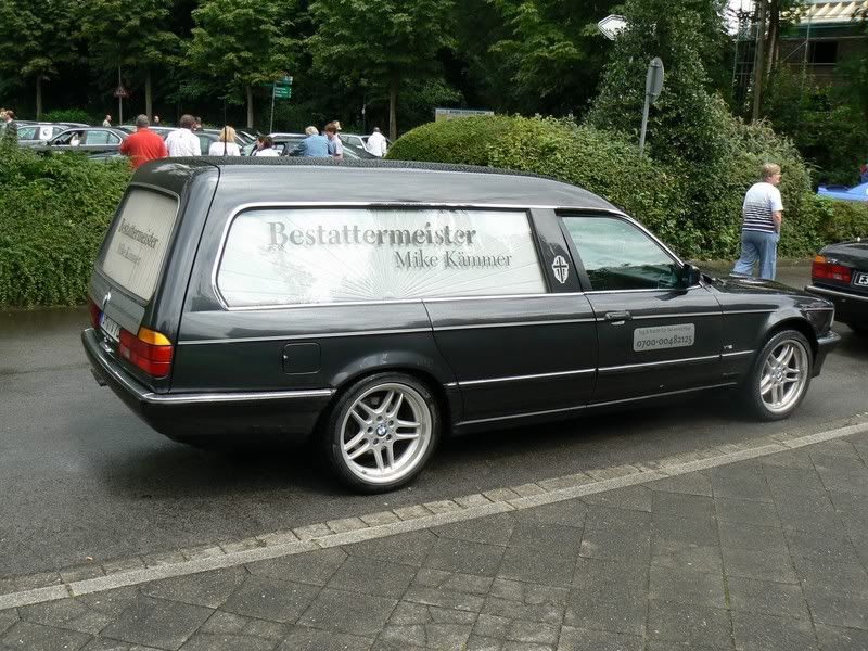 Riding to the final destination in style E32 hearse 