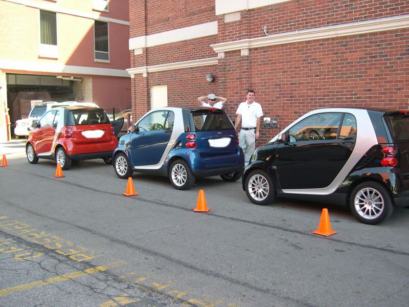 IMAGE: http://i171.photobucket.com/albums/u308/SoccerRefPhotos/POTN%20Photos/3smartfortwos.jpg