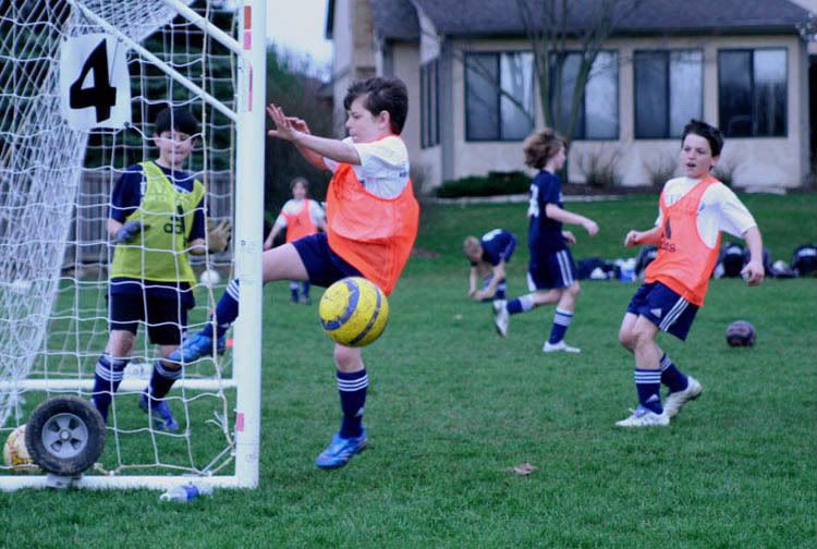 IMAGE: http://i171.photobucket.com/albums/u308/SoccerRefPhotos/POTN%20Photos/IMG_18454_POTN.jpg