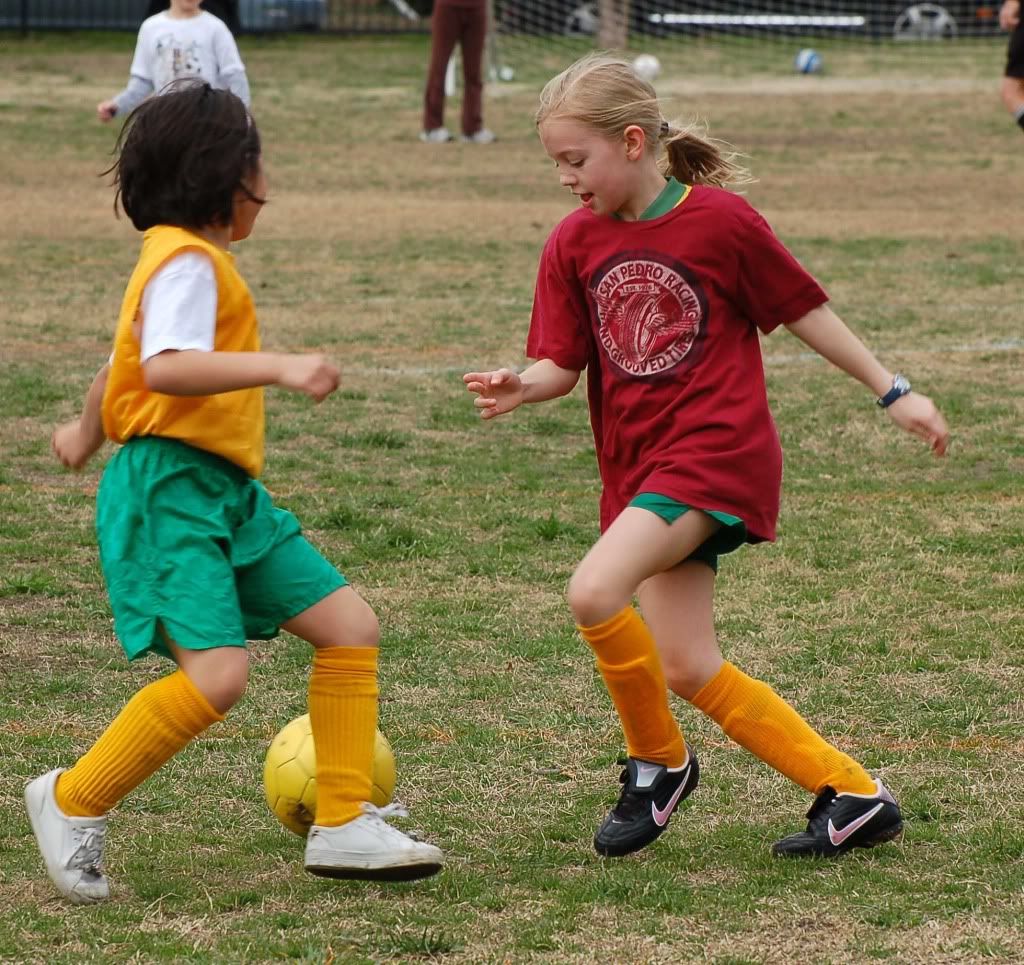 Avery's Soccer Scrimmage 3.6.2010-08