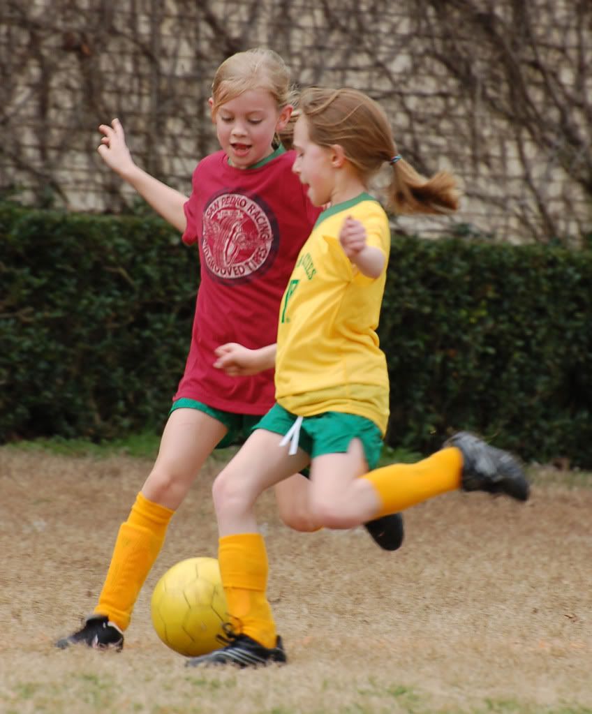 Avery's Soccer Scrimmage 3.6.2010-02