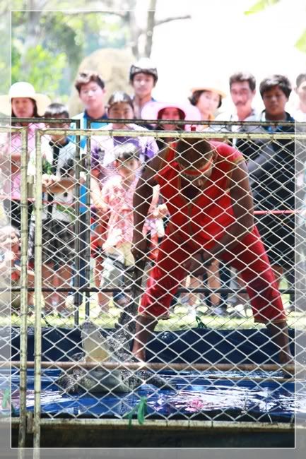 ควันหลงสงกรานต์ 53