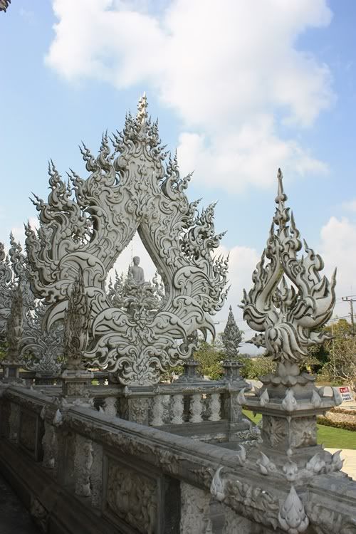 วัดร่องขุ่น สวนแม่ฟ้าหลวง จ เชียงราย