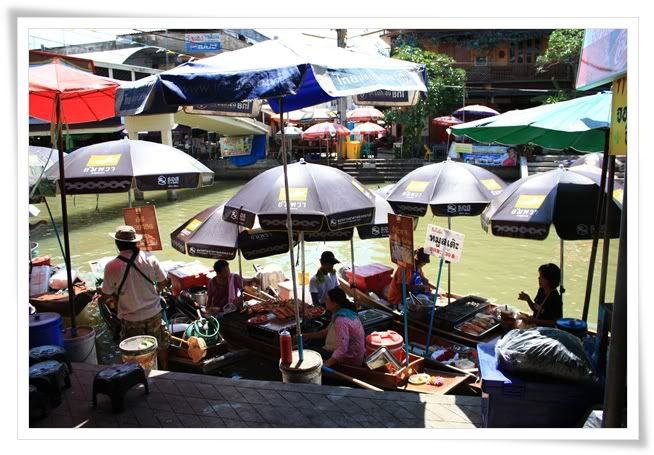ตลาดน้ำอัมพวา ต่อ