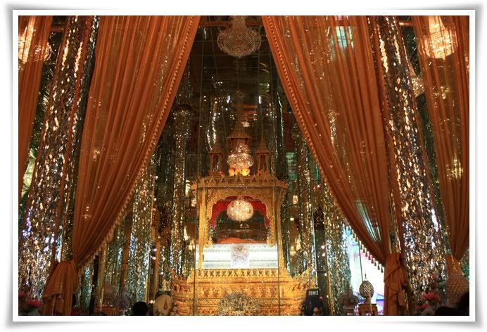 ไหว้พระวัดท่าซุง วิ่งเล่นม นเรศวร
